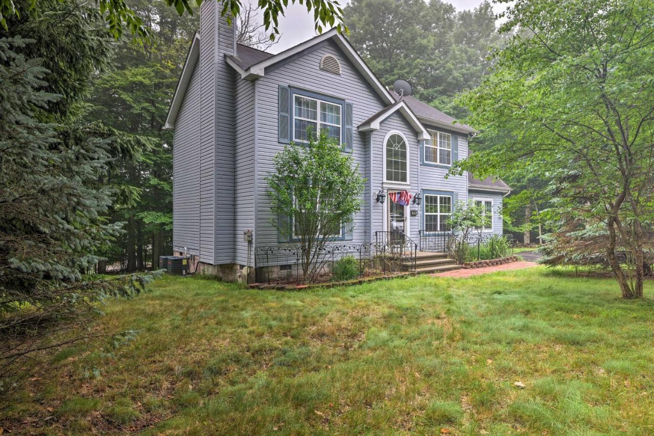 Spacious Tobyhanna Home With Lake Access And Fire Pit! ภายนอก รูปภาพ